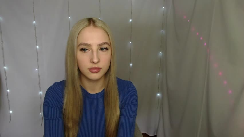 sweet_amelia03 Live Sex April 8, 2026