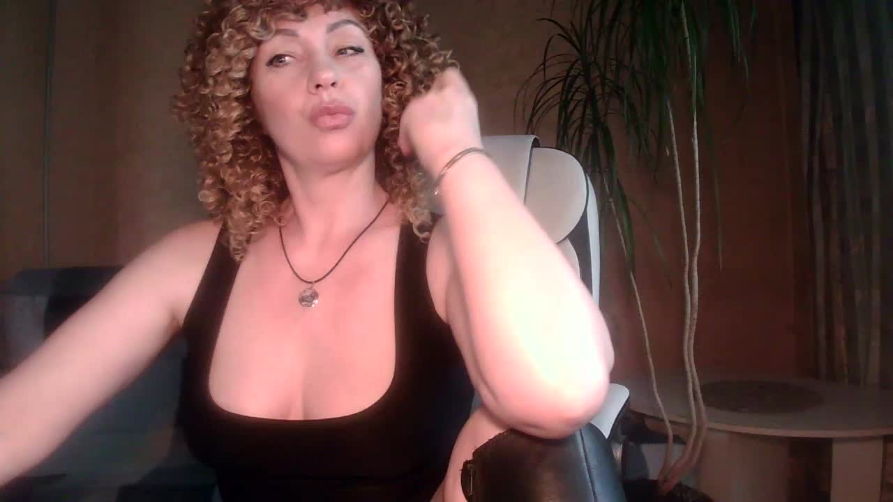 Kleo77777 Live Sex April 8, 2026