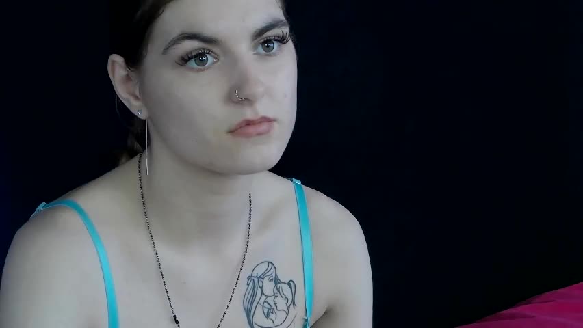 evelisse Live Sex April 8, 2026