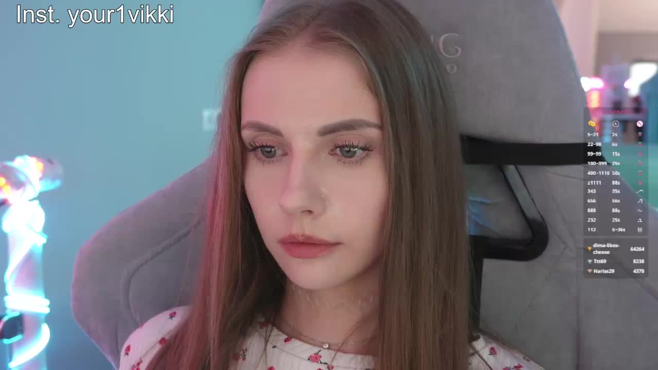 VikkiExtraCheese Live Sex April 8, 2026
