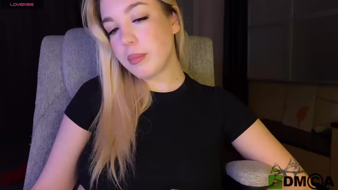 WildSugarr Live Sex April 8, 2026