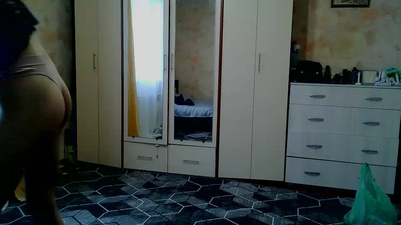 Kiitaa Live Sex April 8, 2026