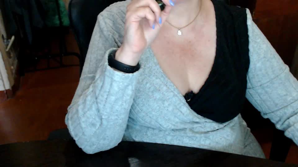 Alisa1917 Live Sex April 8, 2026