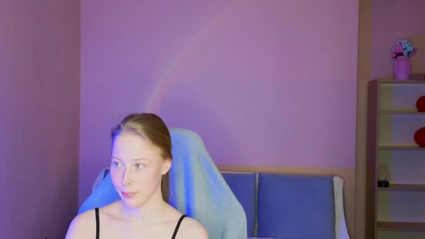 jenny_angelok Live Sex April 8, 2026