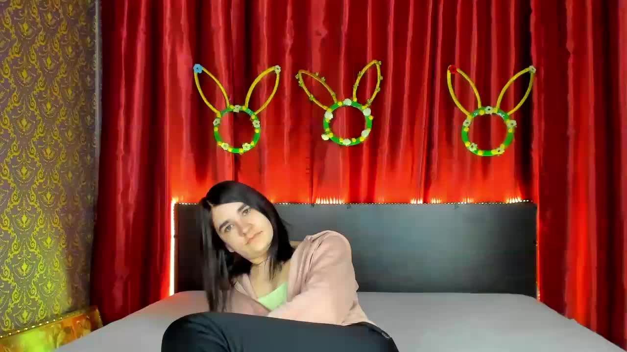 Polly-Love Live Sex April 8, 2026