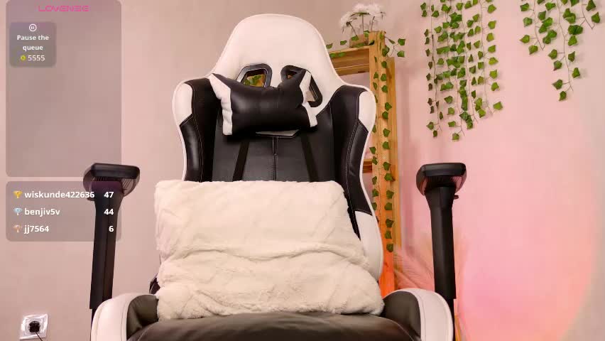 lilcatalia Live Sex April 8, 2026