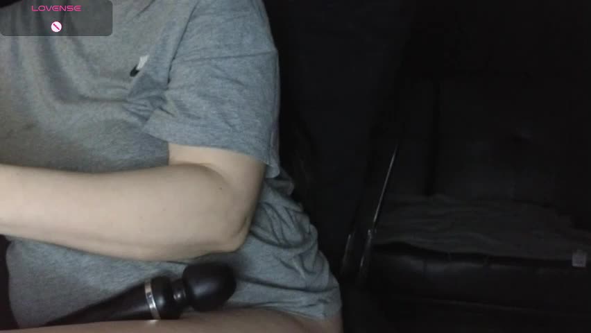 mia_g0ld Live Sex April 8, 2026