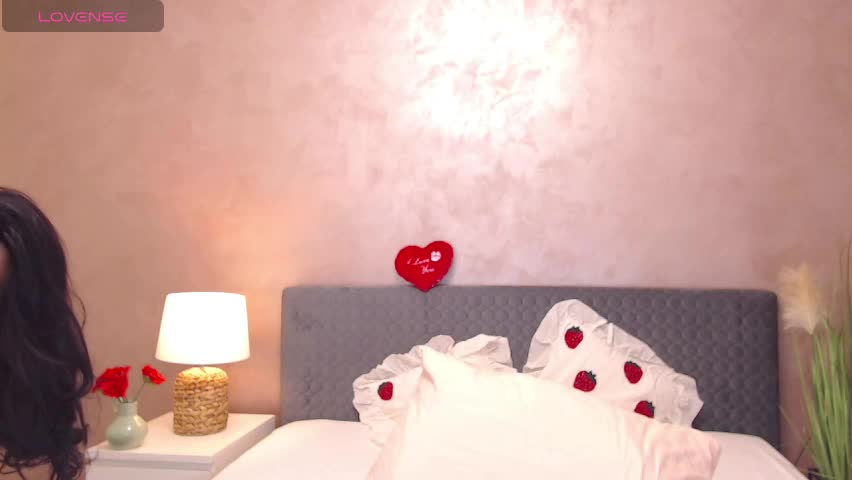 uniquemissy Live Sex April 8, 2026