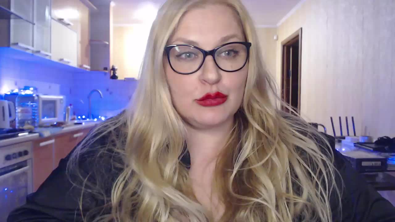 Pretty_NYUSHA Live Sex April 8, 2026
