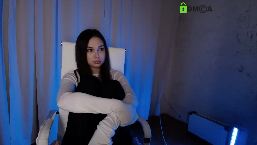 hollyextra Live Sex April 8, 2026