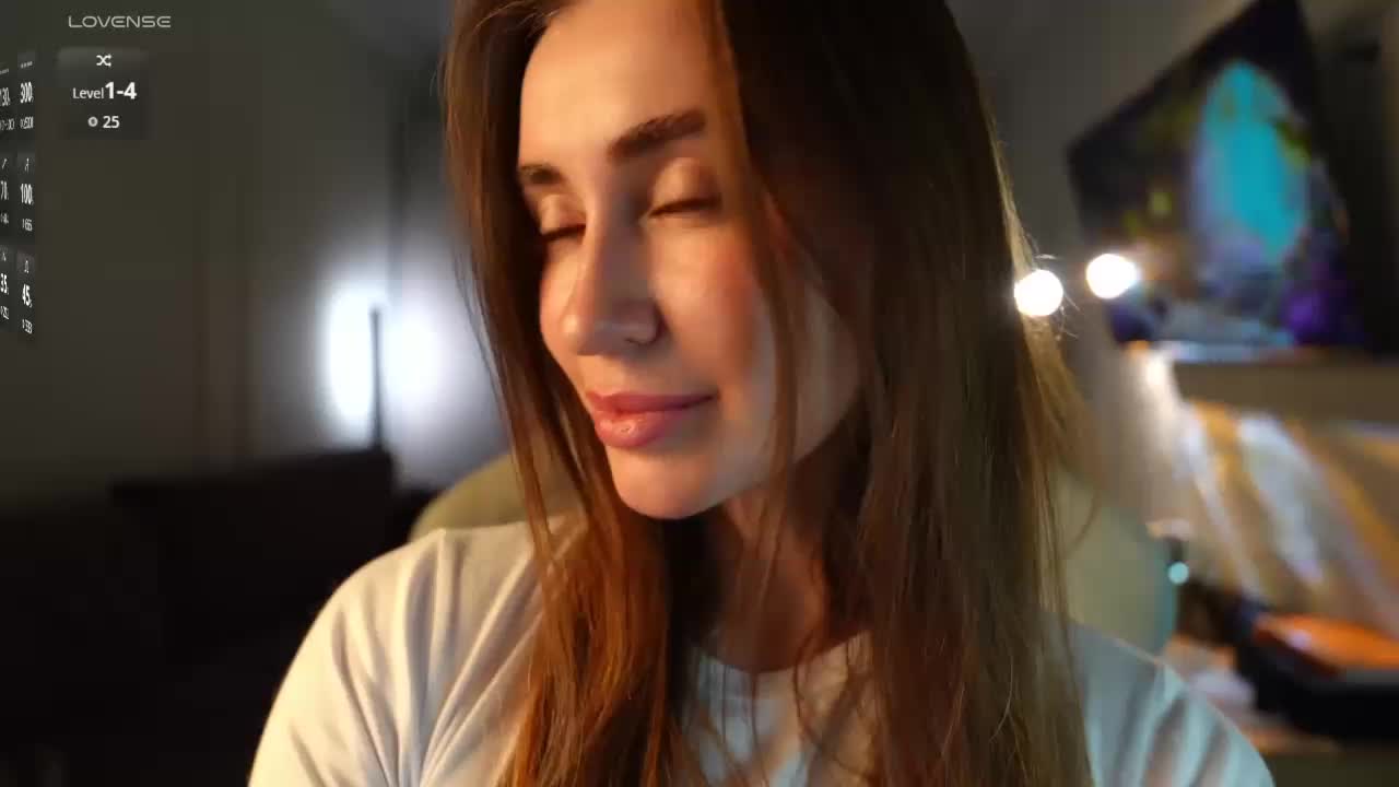 Coconutkitty Live Sex April 8, 2026