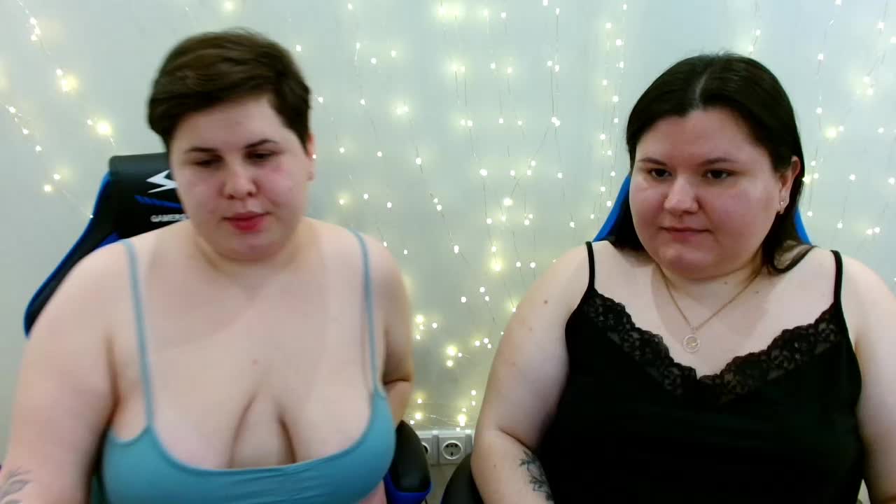 BeckyAndEllen Live Sex April 8, 2026
