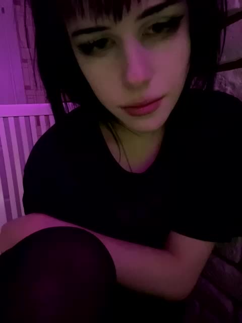 emogirl Live Sex April 9, 2026