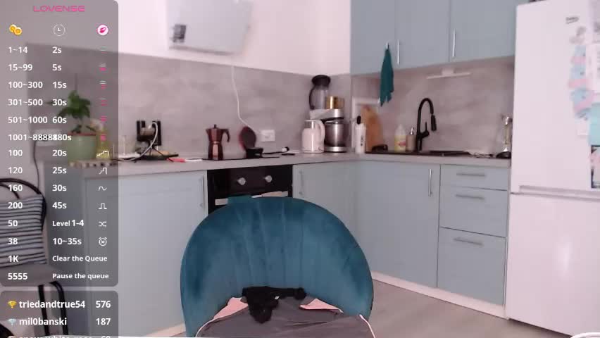 gentle__woman Live Sex April 9, 2026