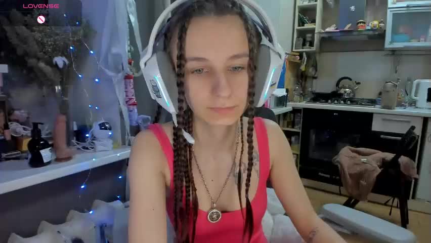 _nika_kik Live Sex April 9, 2026