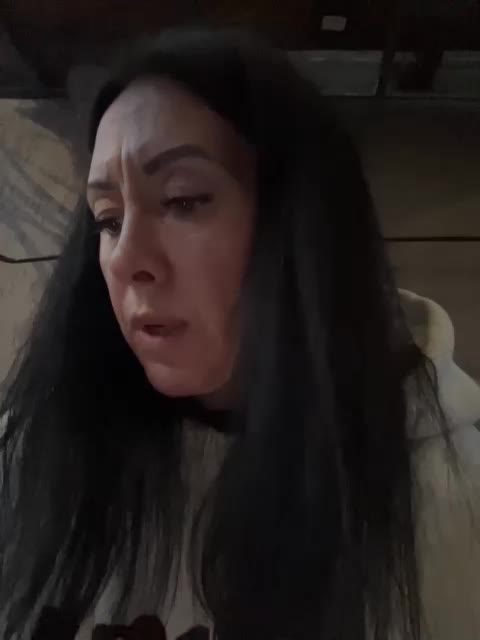 Karolina_Milf Live Sex April 9, 2026