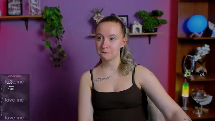 mila_glow Live Sex April 9, 2026