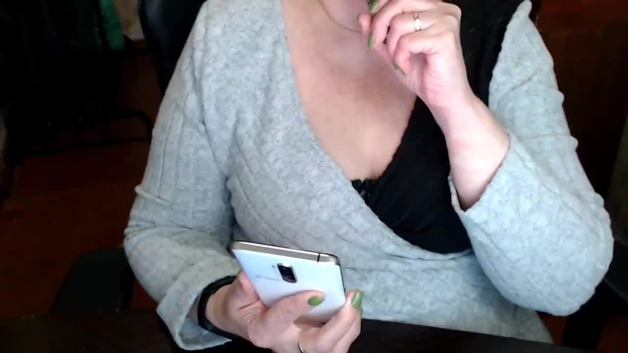 Alisa1917 Live Sex April 9, 2026
