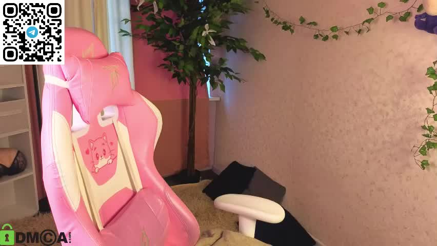 lina_reeds Live Sex April 9, 2026