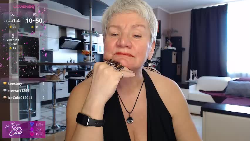 roxana_brooks Live Sex April 9, 2026