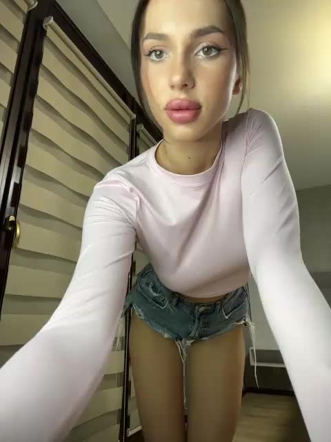 BabyDarii Live Sex April 9, 2026