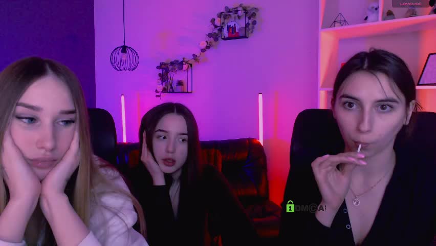 leslie_bird Live Sex April 9, 2026