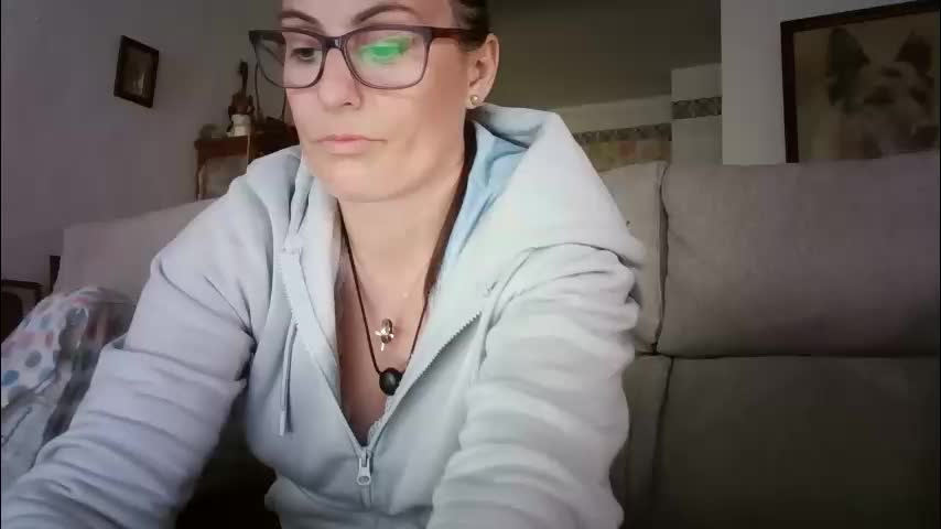 lolahueso Live Sex April 10, 2026