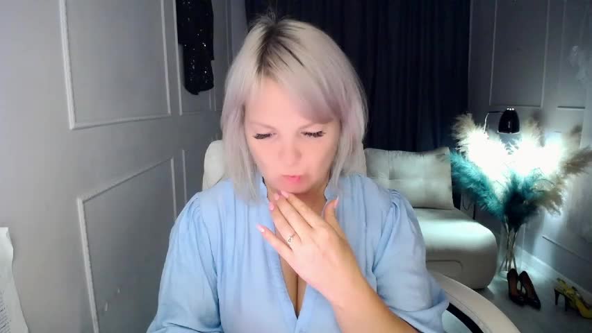 emmmam Live Sex April 10, 2026