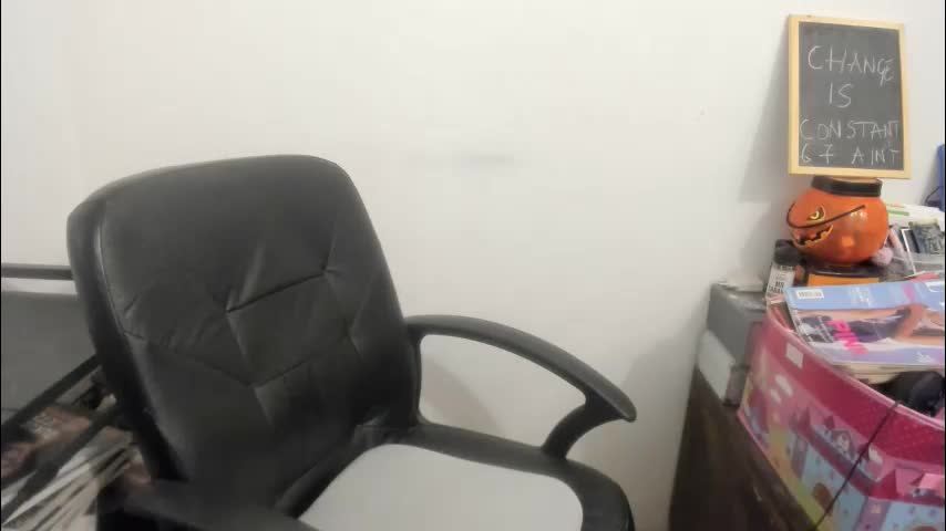 artsyandcraftsy_ Live Sex April 10, 2026