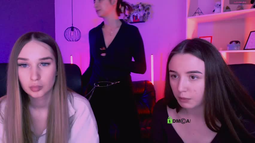 leslie_bird Live Sex April 10, 2026