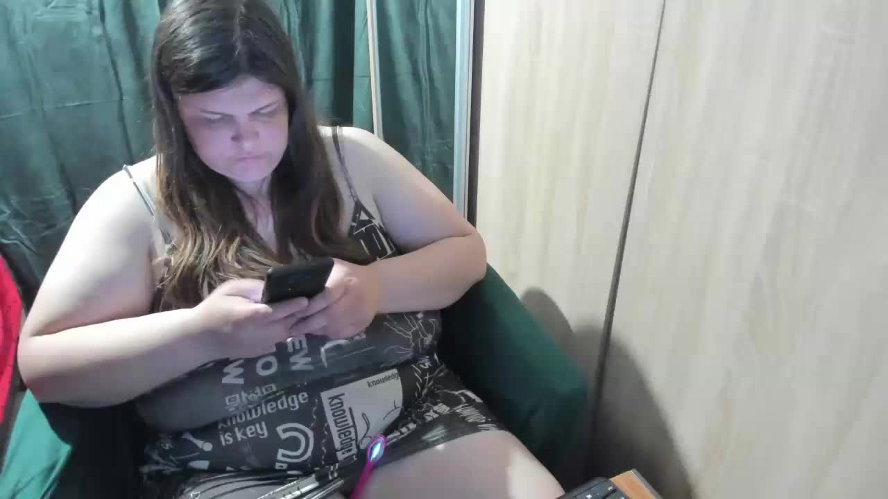 Ionysexylips69 Live Sex April 10, 2026