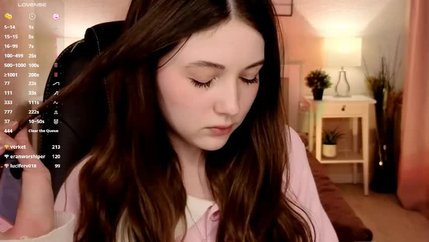 kimmie_shine Live Sex April 10, 2026