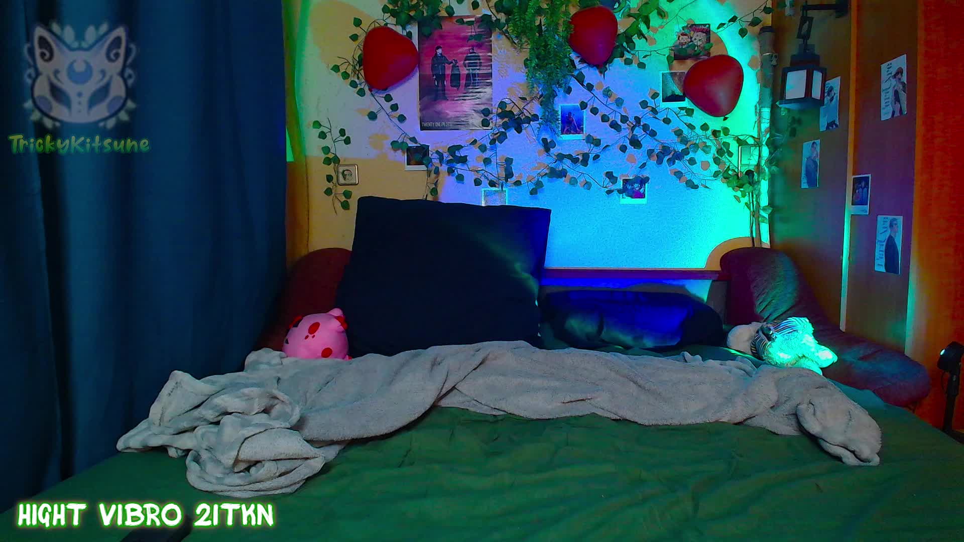 Tricky_Kitsune Live Sex April 10, 2026
