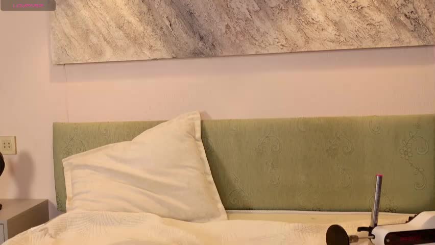 aurora_radiance Live Sex April 10, 2026
