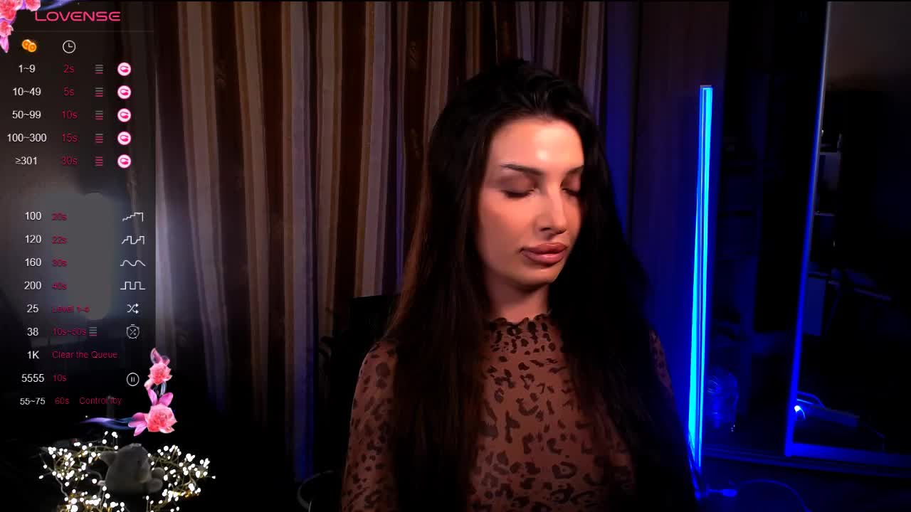 LauraBess Live Sex April 10, 2026