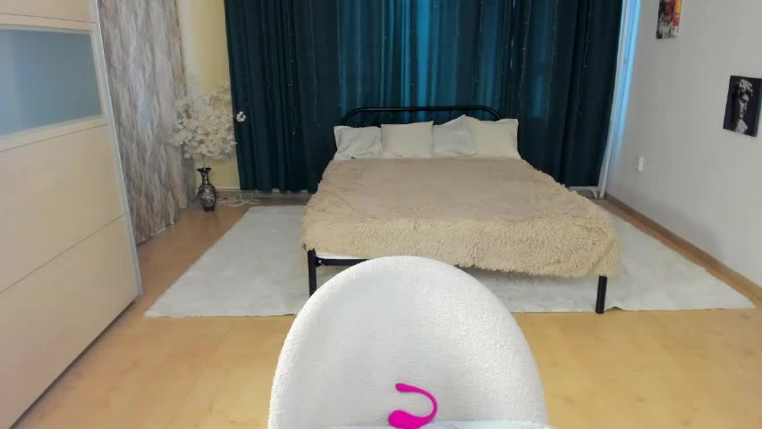 lilia_moons Live Sex April 10, 2026