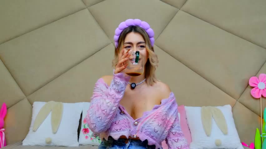 chloevee Live Sex April 10, 2026