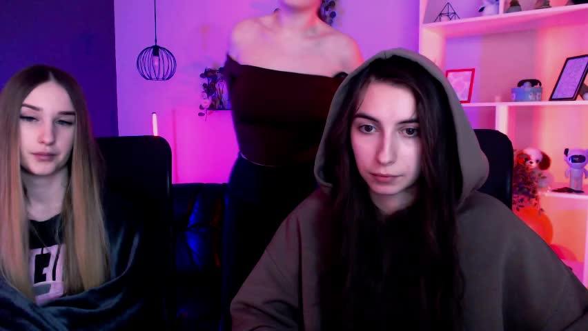 leslie_bird Live Sex April 10, 2026