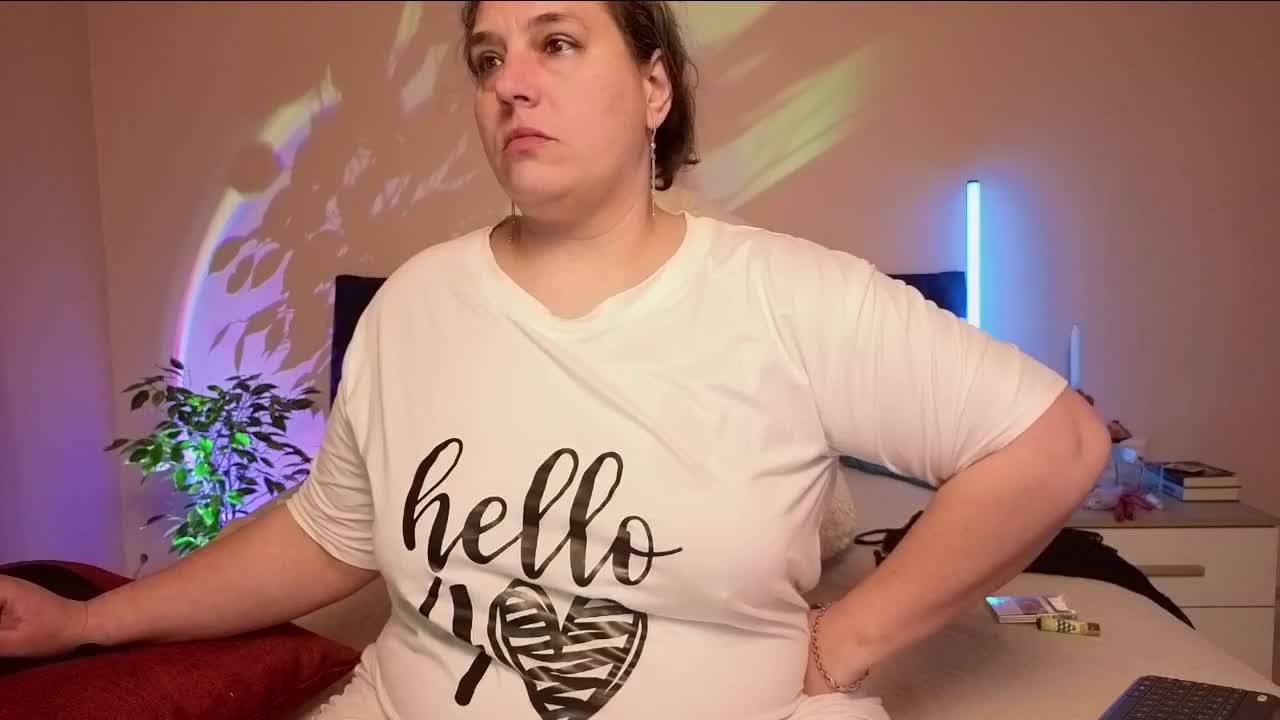 Niter Live Sex April 10, 2026