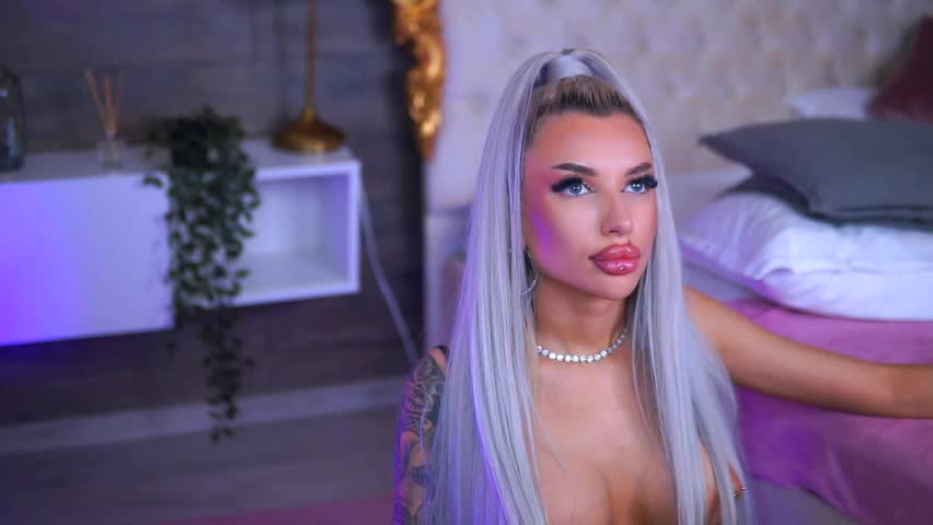 juicy_jessye Live Sex April 10, 2026
