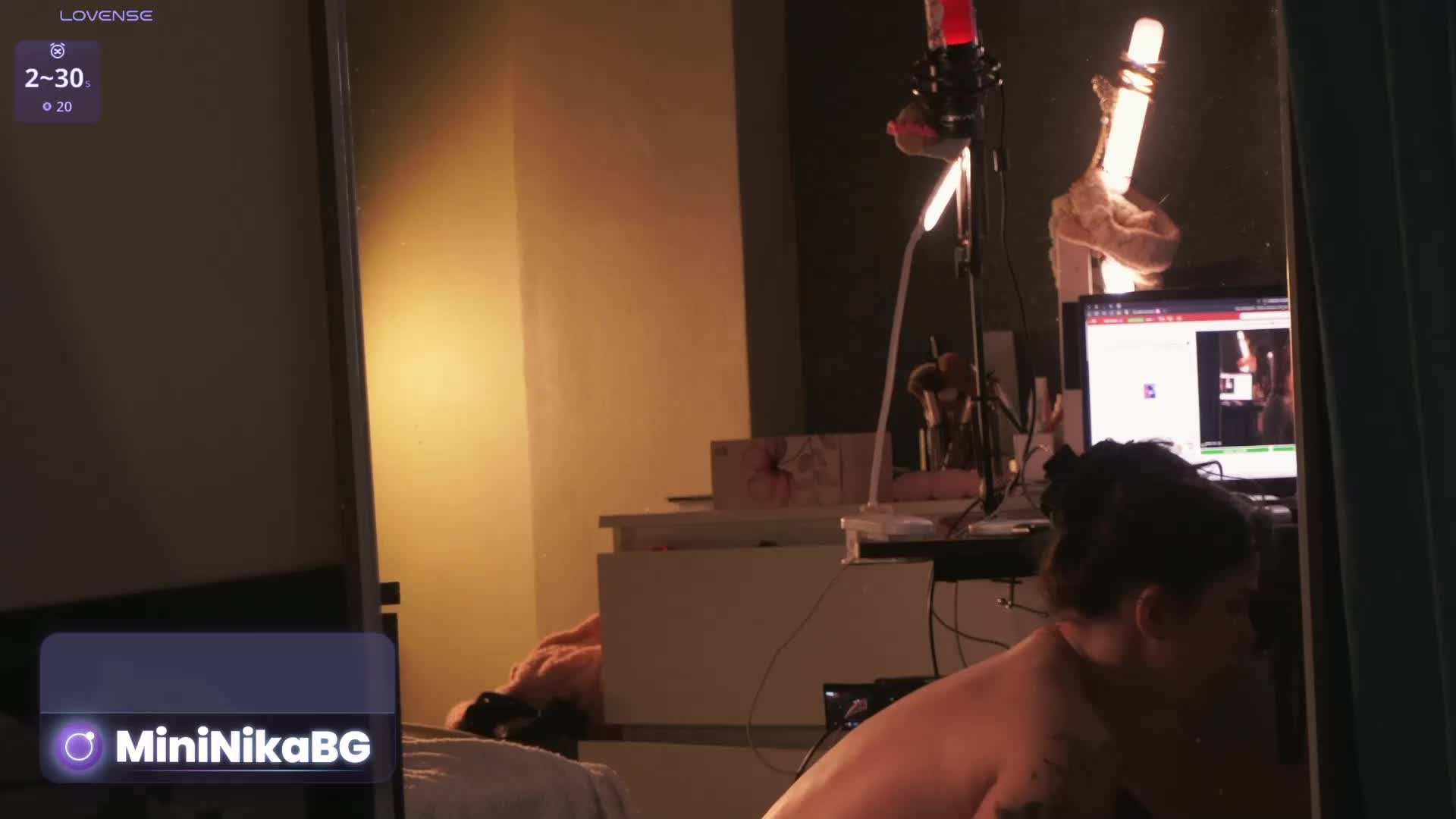 MiniNika Live Sex April 11, 2026