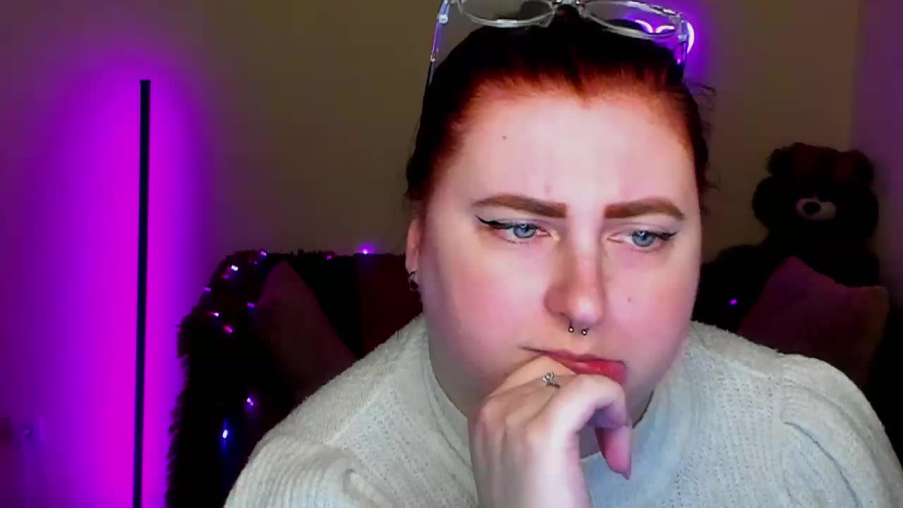 Aliciaredluv Live Sex April 11, 2026