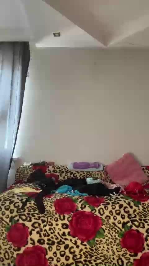 Eva-Bella Live Sex April 11, 2026
