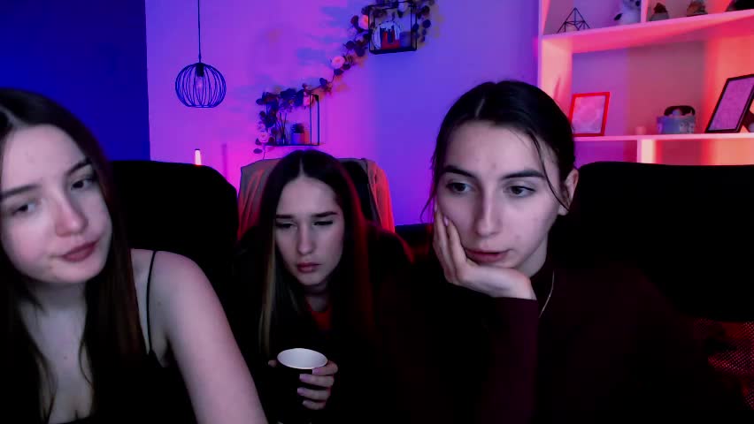 leslie_bird Live Sex April 11, 2026