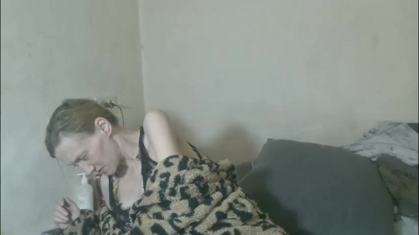 mistressmilly32 Live Sex April 11, 2026