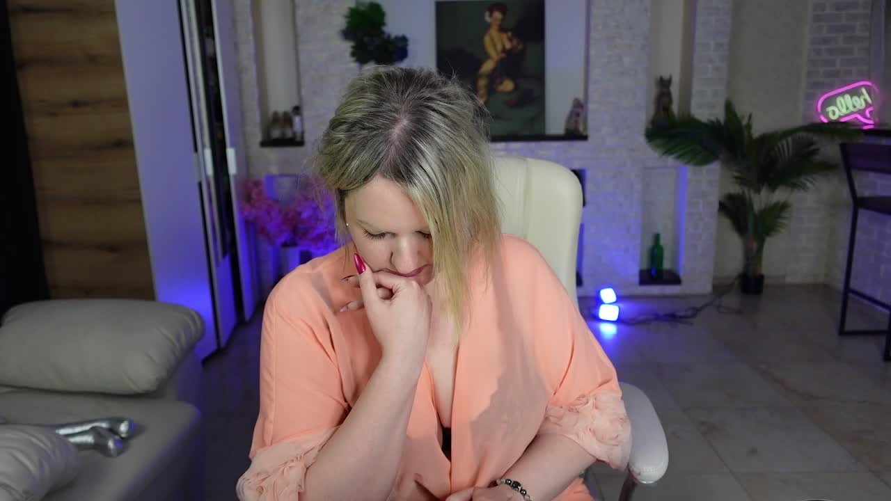 MariemLui Live Sex April 11, 2026