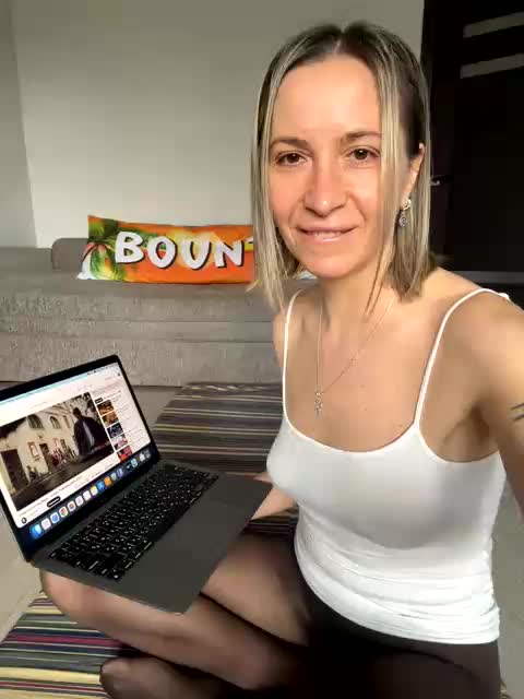 HARIZZMA Live Sex April 11, 2026