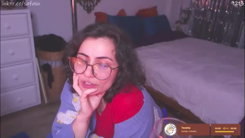 safaeri Live Sex April 11, 2026