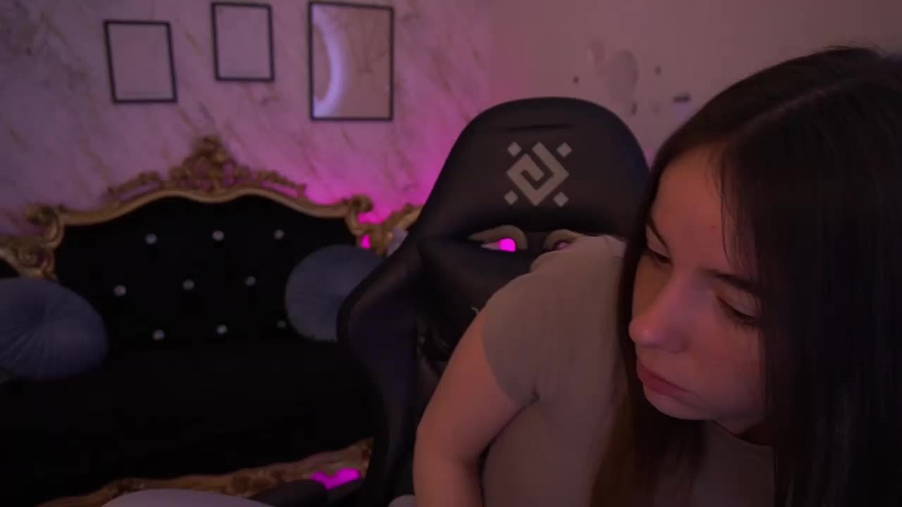 BabeDollie Live Sex April 12, 2026