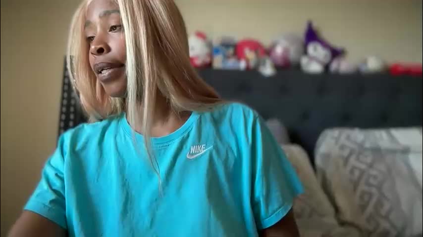 cum2charmxx Live Sex April 12, 2026